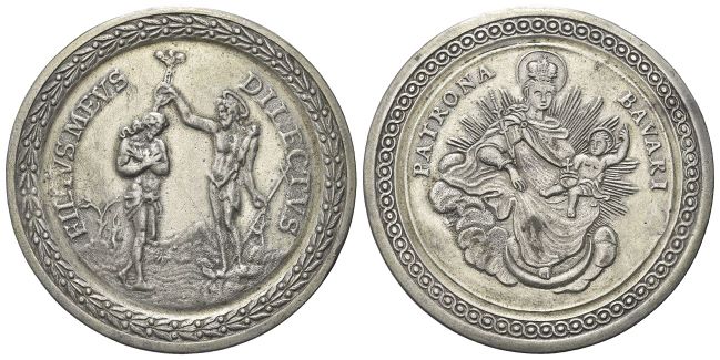 Medaglia battesimale.