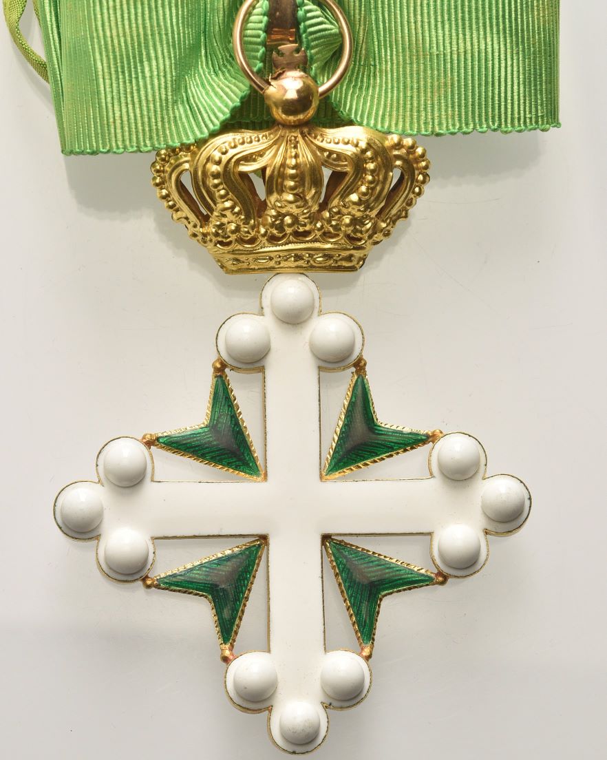 Croce da Commendatore di San Maurizio e Lazzaro con nastro verde, oro e smalti. In scatola Cravanzola di Roma